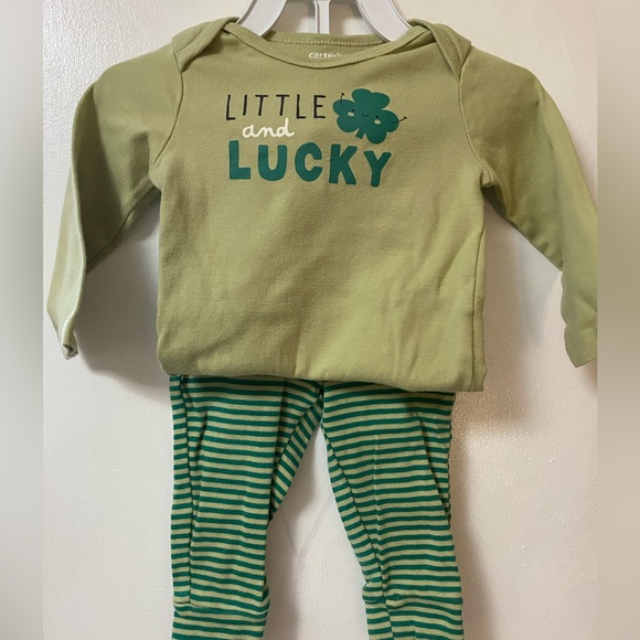 Carter's Other - Carter’s St. Patrick’s Day 2 piece set Little and Lucky 9 months
